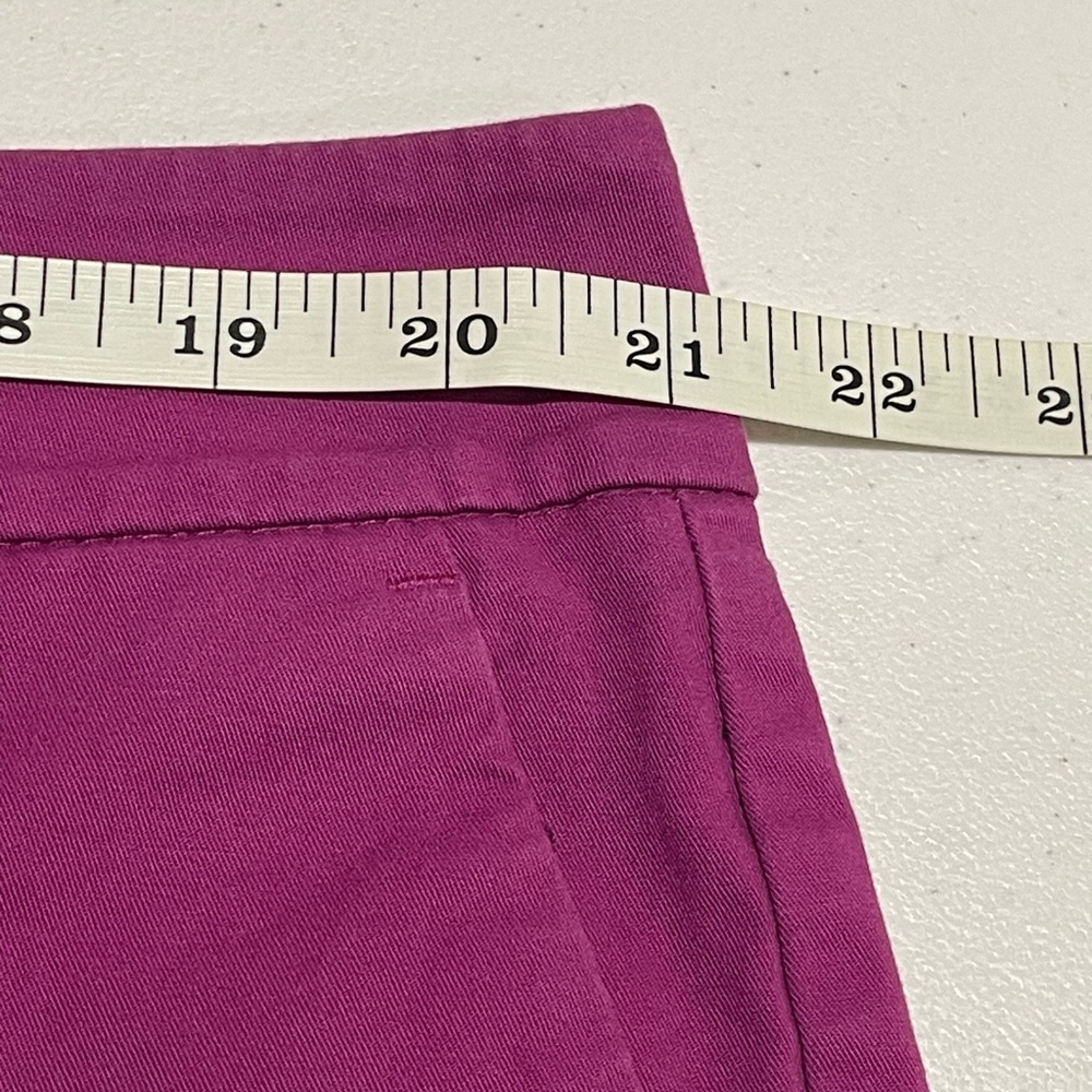 Vibrant Ann Taylor Womens Plus Size 18 Violet Purple Preppy Casual Chino Shorts - Picture 9 of 9